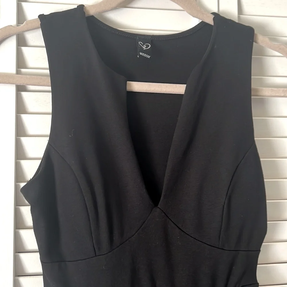 CUTE BLACK DRESS - Picture 2 of 5